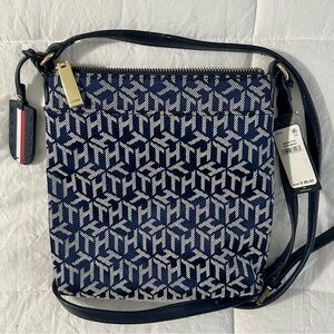 Tommy Hilfiger Julia Monogram Jacquard North South Crossbody bag navy & white.